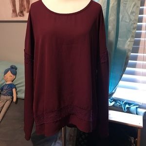 NWT Large Xhilaration Plum Top